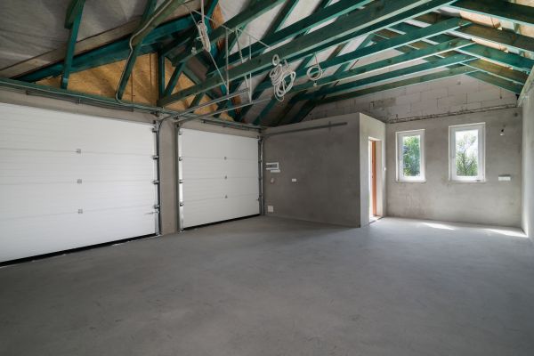 Cost of Garage Floor Concrete Repair in Denver